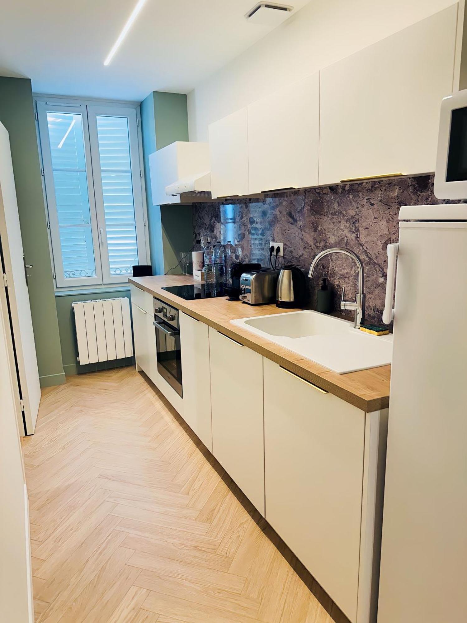 Le Scandinave - Proche Macon - Parking Gratuit - Netflix - Fibre Apartment Pont-de-Veyle